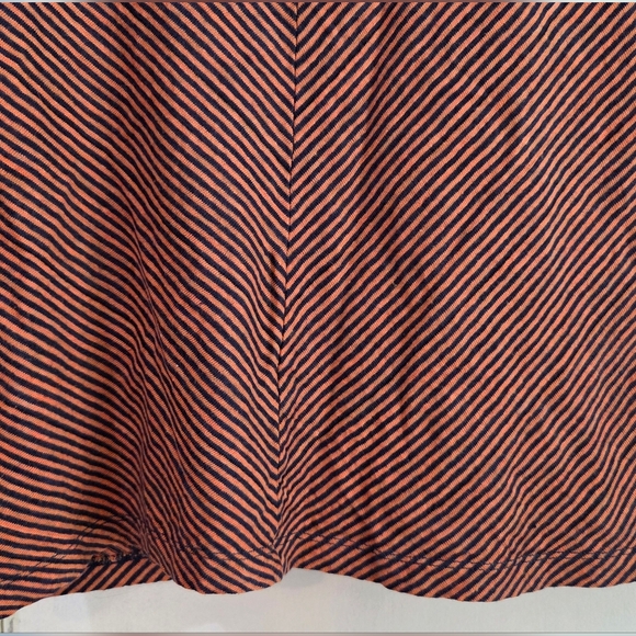 Women's Brooks Brothers Terracotta Orange & Navy Blue T Shirt, Size S - Picture 13 of 14